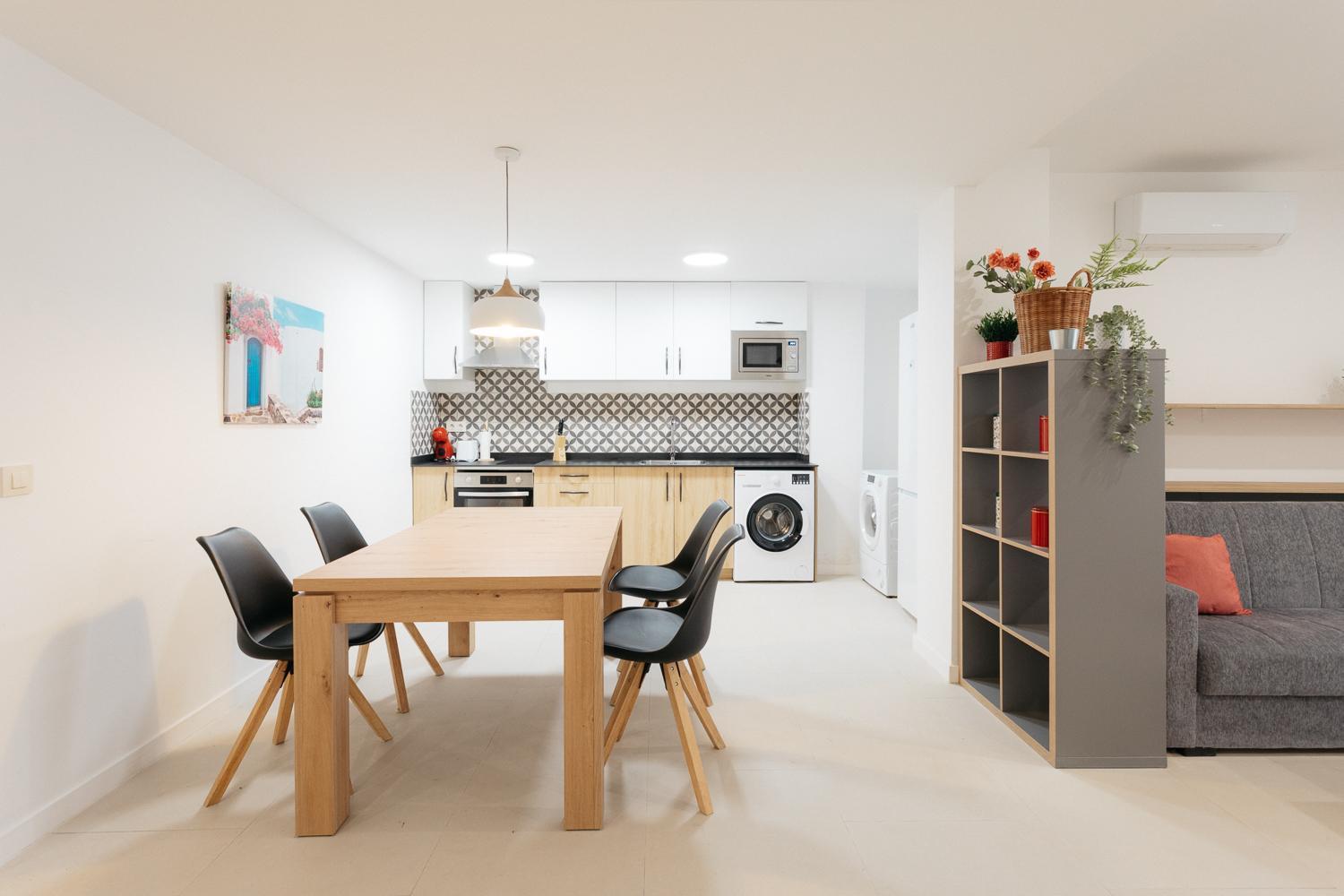 Amplio Apartamento Cerca Centro Historico Y Turia 5Pax 2 Bath バレンシア エクステリア 写真
