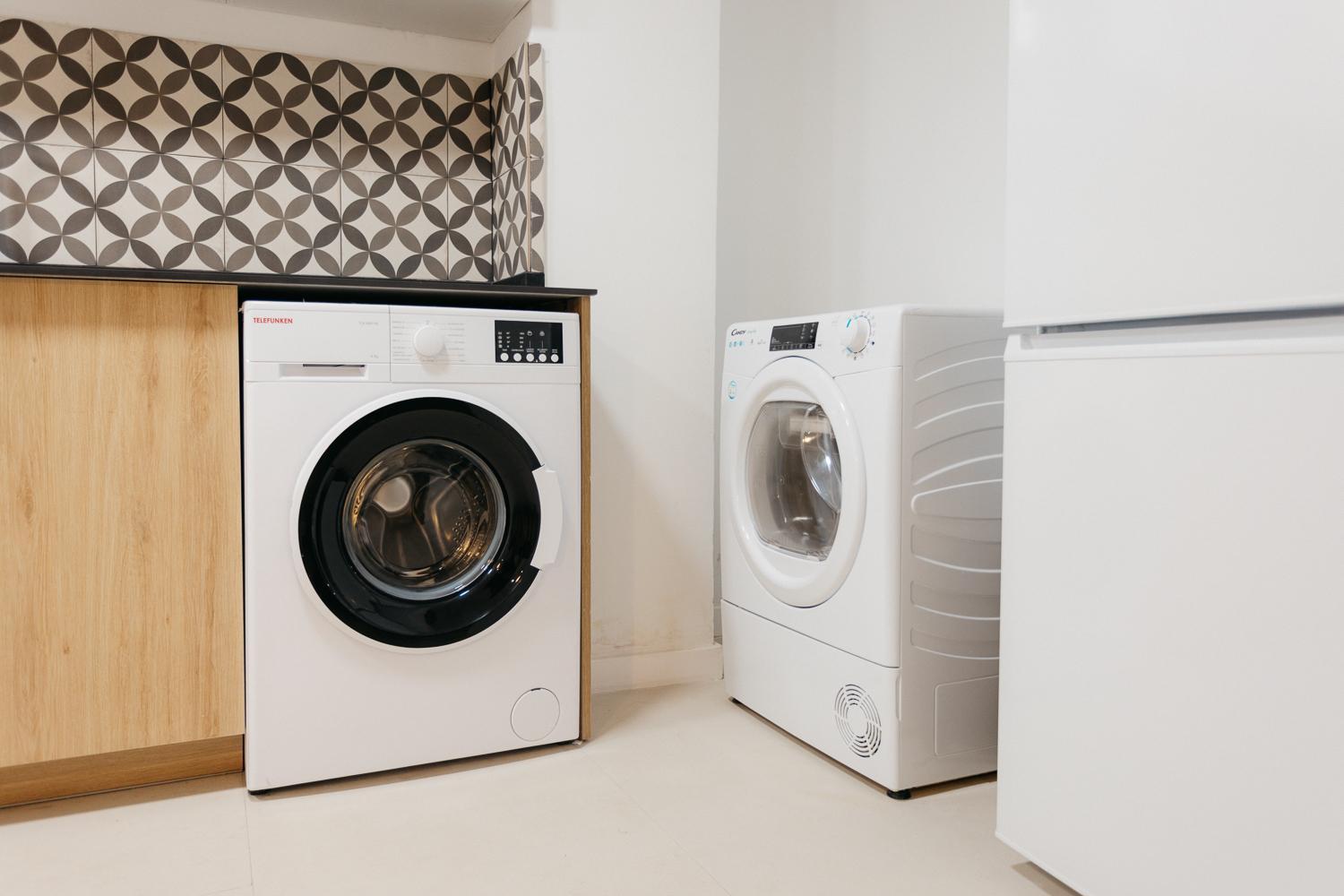 Amplio Apartamento Cerca Centro Historico Y Turia 5Pax 2 Bath バレンシア エクステリア 写真