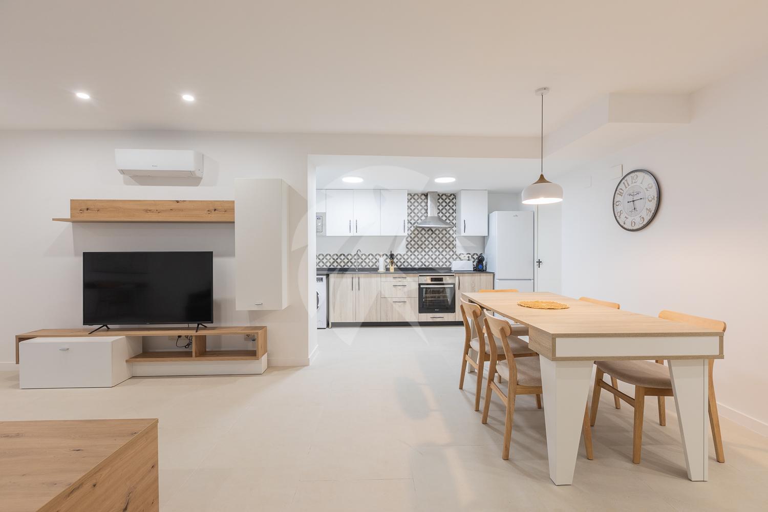 Amplio Apartamento Cerca Centro Historico Y Turia 5Pax 2 Bath バレンシア エクステリア 写真