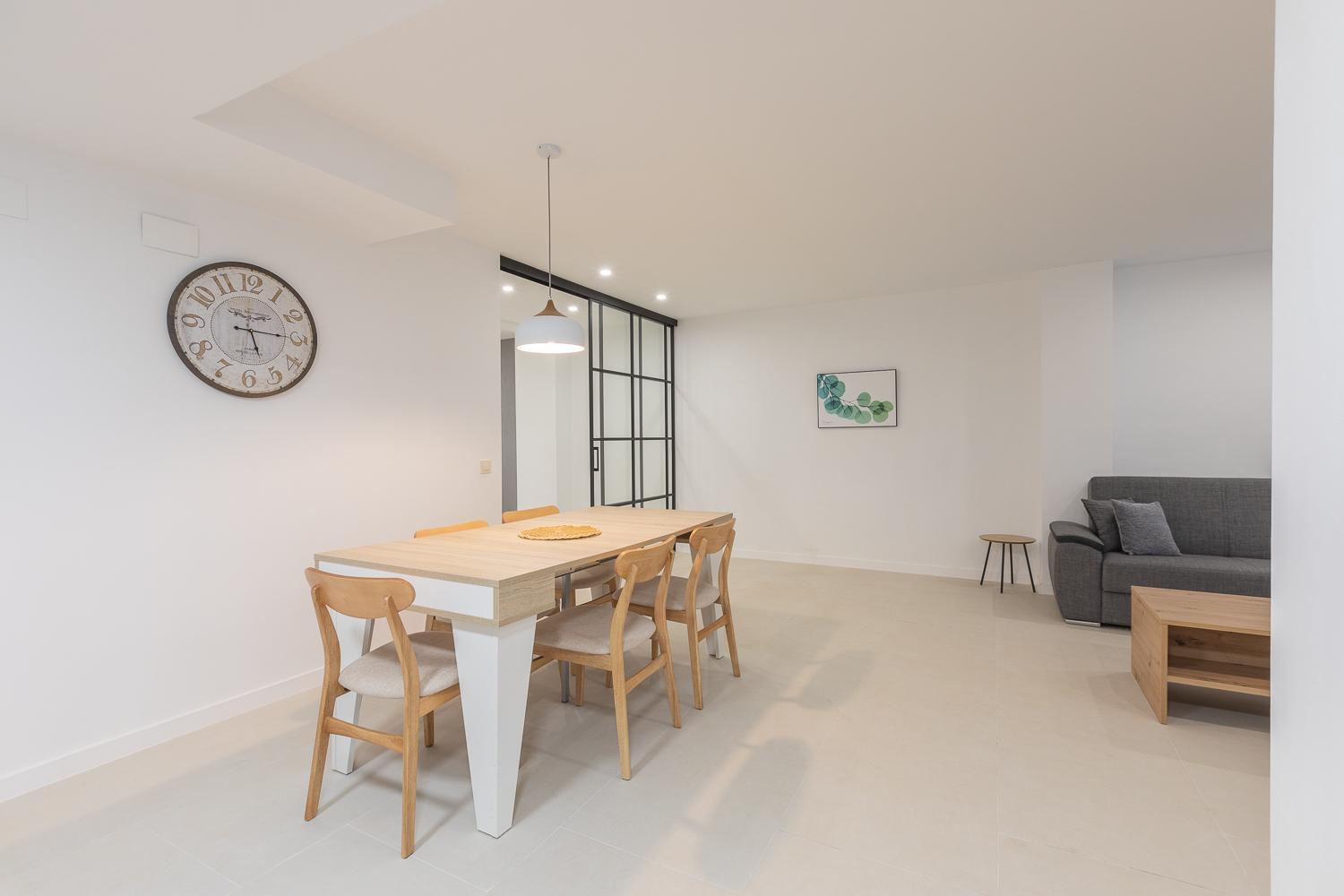 Amplio Apartamento Cerca Centro Historico Y Turia 5Pax 2 Bath バレンシア エクステリア 写真