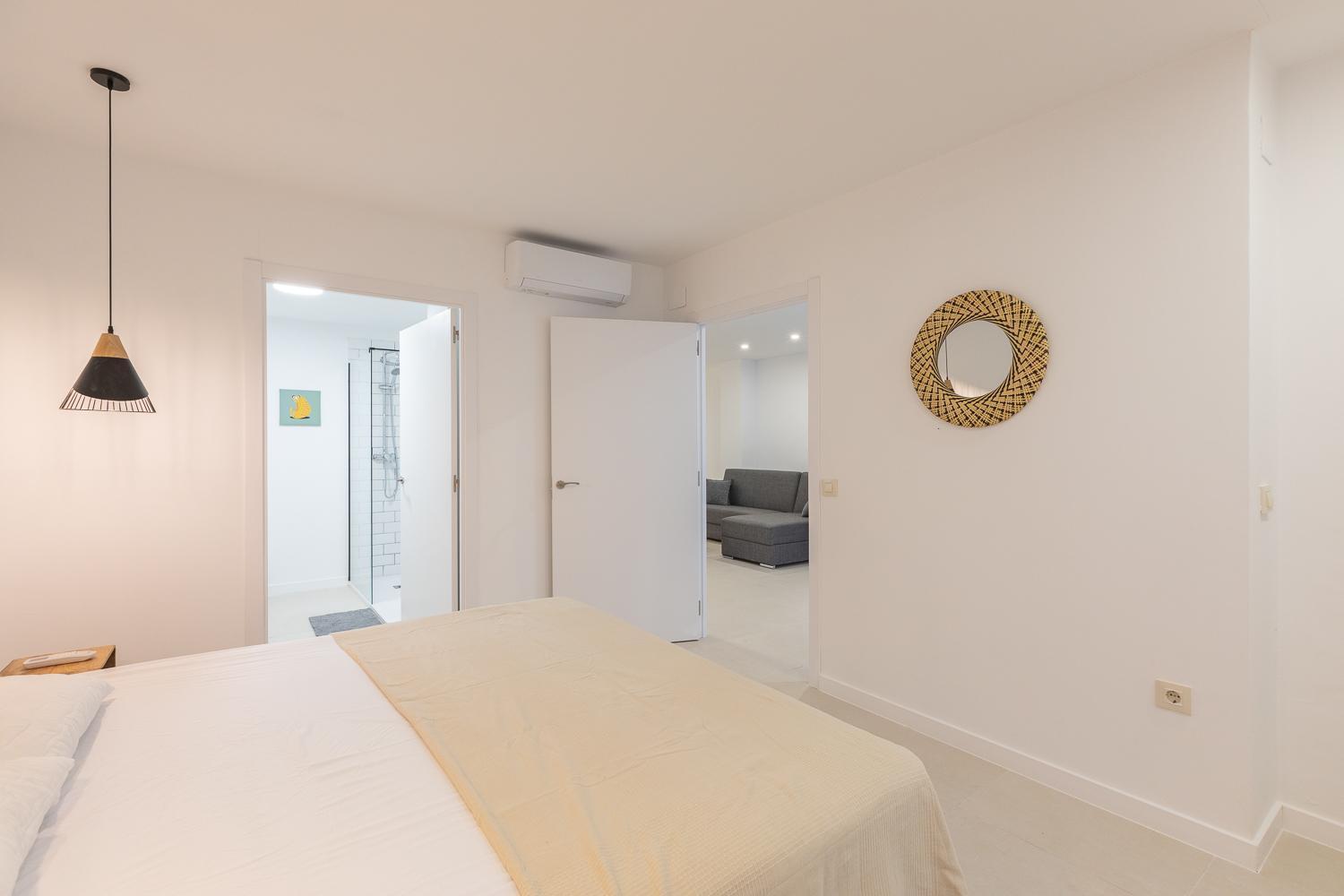 Amplio Apartamento Cerca Centro Historico Y Turia 5Pax 2 Bath バレンシア エクステリア 写真
