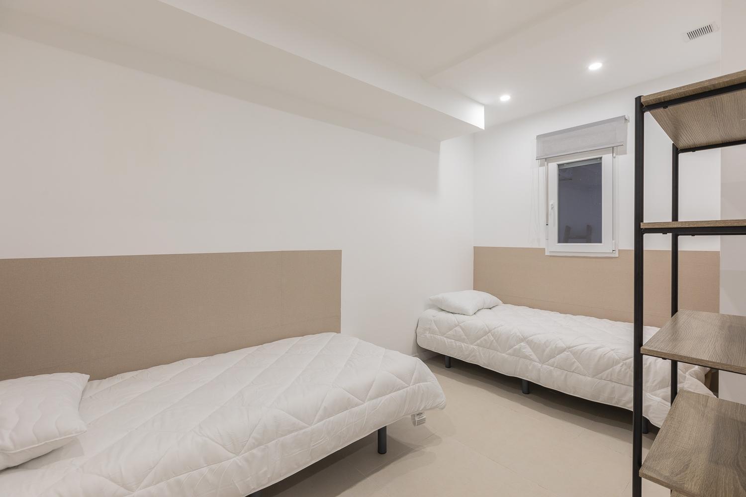Amplio Apartamento Cerca Centro Historico Y Turia 5Pax 2 Bath バレンシア エクステリア 写真
